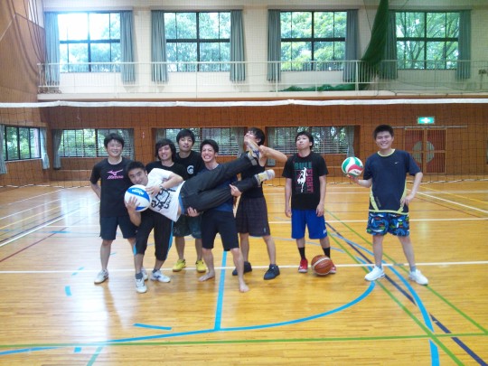 �������L�����v