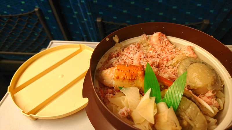 新幹線での食事